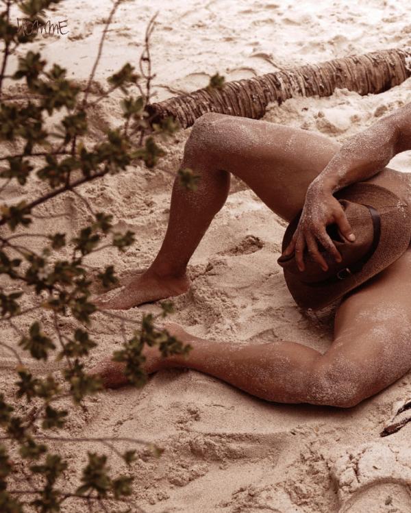 Homme-6-精壯美男魚